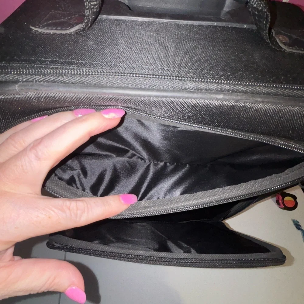 American Tourister Black Travel Bag